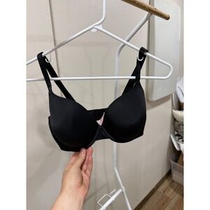 Victorias Secret PINK Black Wear Everywhere T-Shirt Bra 34DD